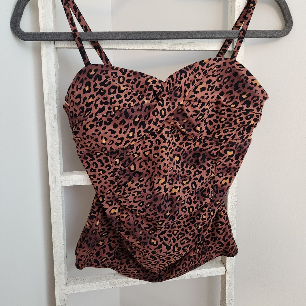 Spanx love your assests Medium animal print tankini top - Picture 2 of 4